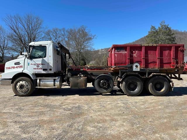 Image of Volvo VHD equipment image 1