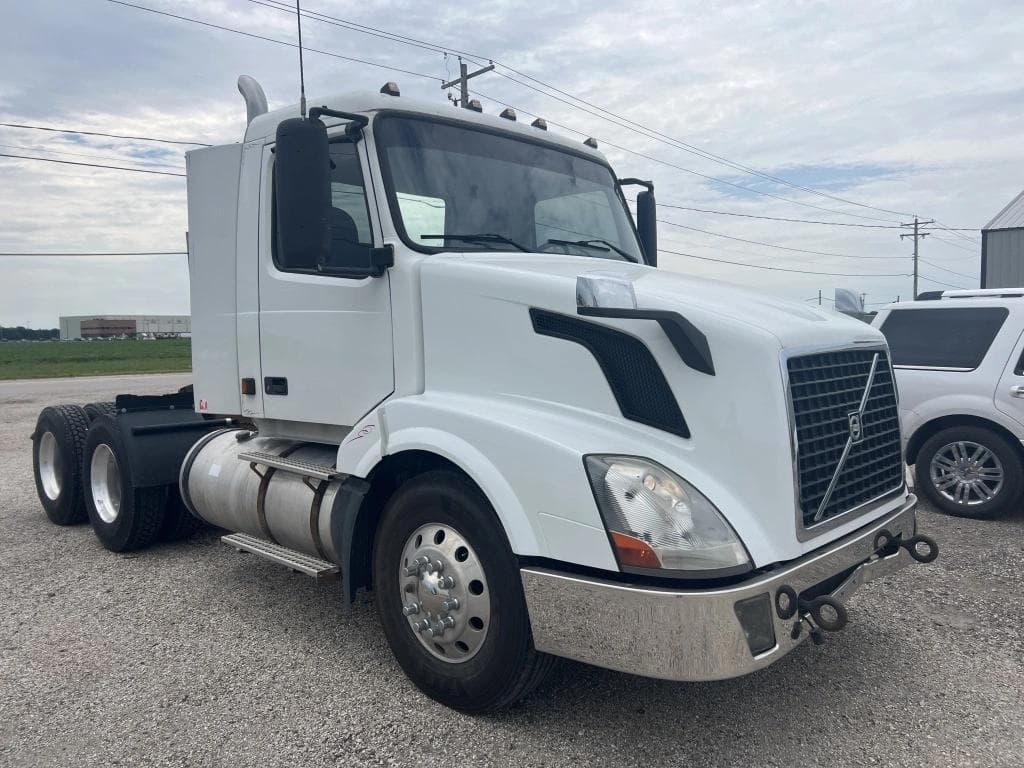 Image of Volvo VNL Primary image