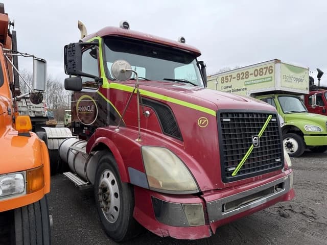 Image of Volvo VNL equipment image 1