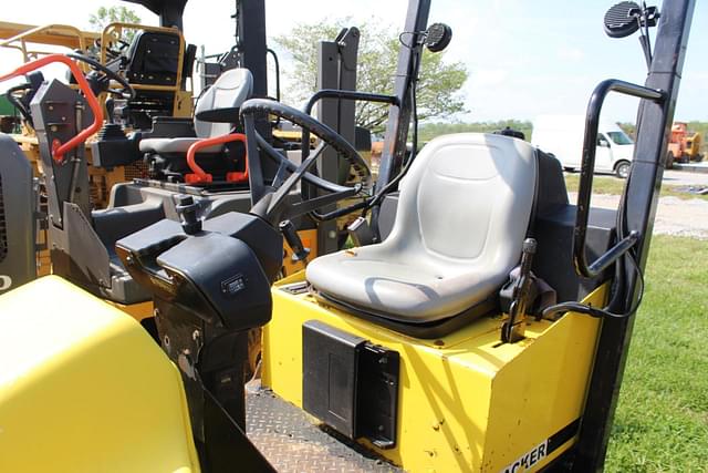 Image of Wacker Neuson RD11 equipment image 2