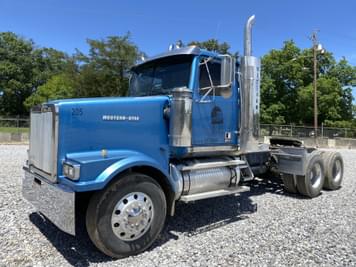 Main image Western Star 4900