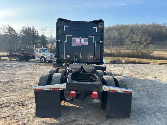 Image of Western Star 4900 equipment image 3