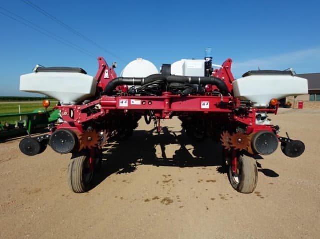 Image of White 8186 equipment image 3