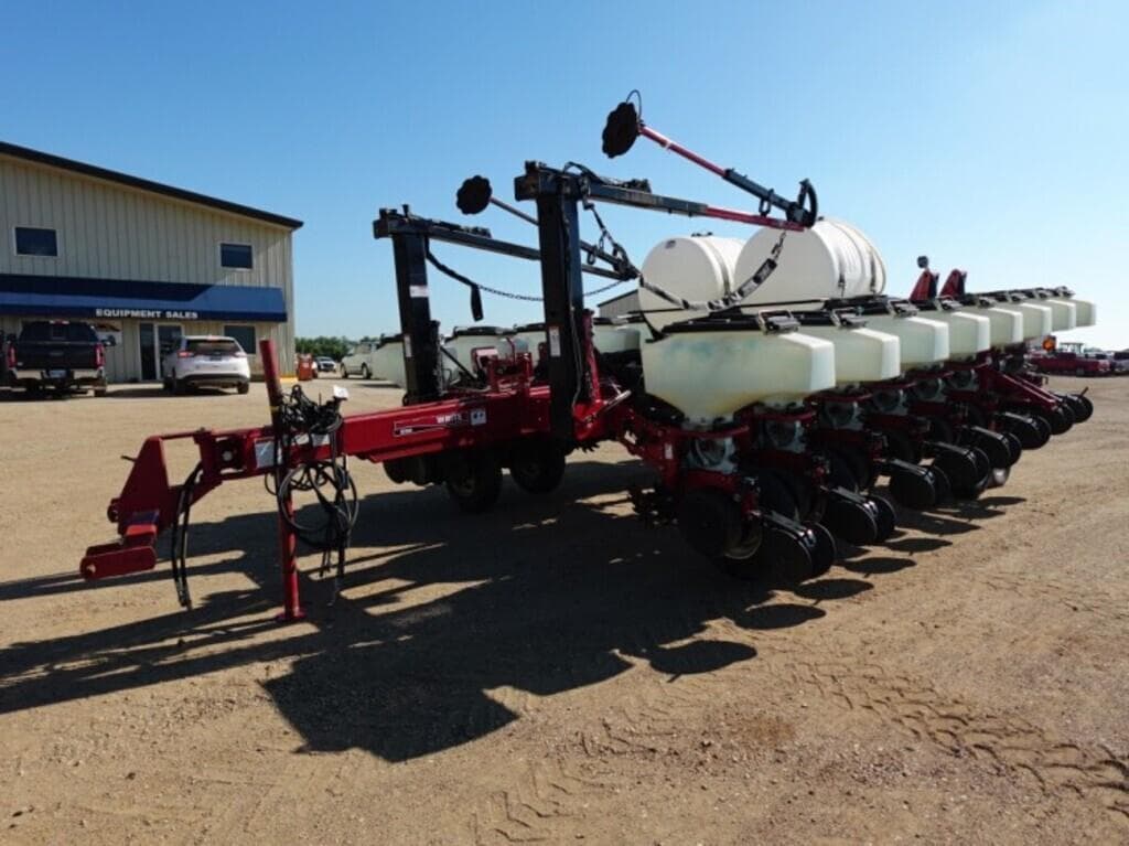 Image of White 8186 Primary image