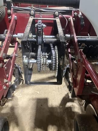 Image of White 8202 equipment image 1