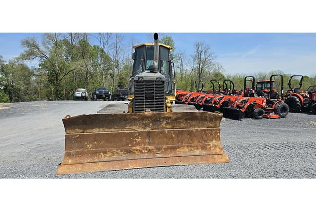 Image of John Deere 700J LGP equipment image 2