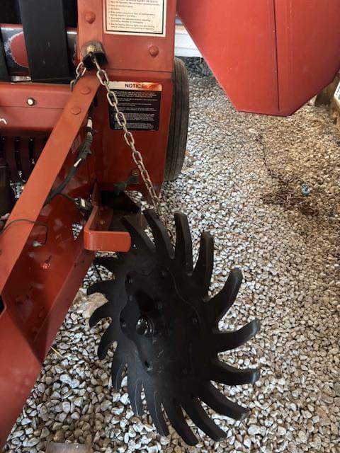 Image of Hesston 730  equipment image 1