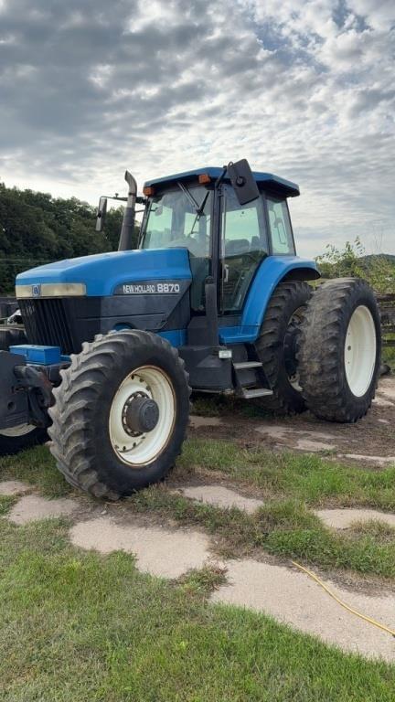 Image of New Holland 8870 equipment image 2
