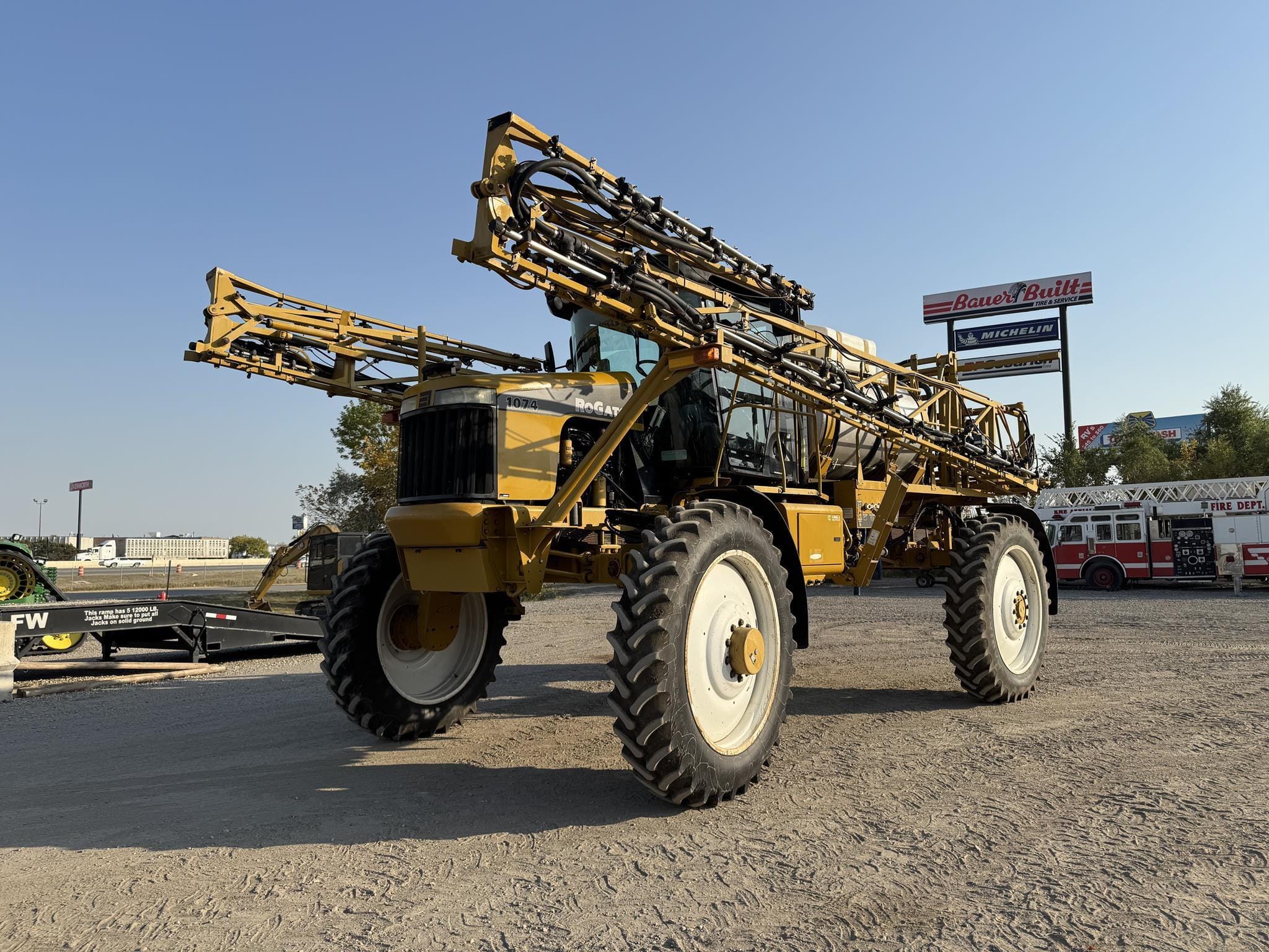 Main image Ag-Chem RoGator 1074