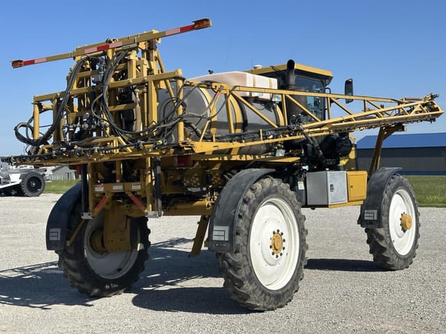 Image of Ag-Chem RoGator 874 equipment image 4