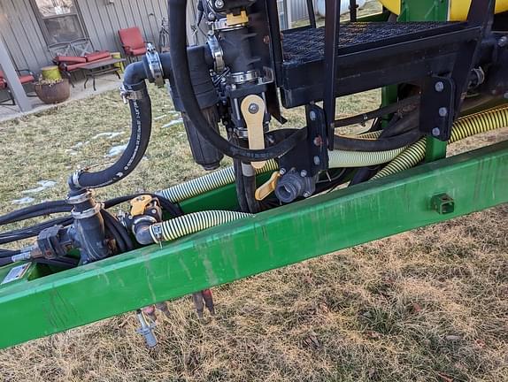 Main image Bestway Field Pro IV 18