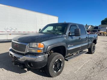Main image GMC 2500HD
