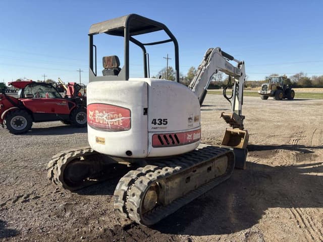 Image of Bobcat 435HAG equipment image 3