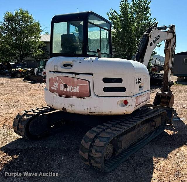 Image of Bobcat 442 equipment image 4