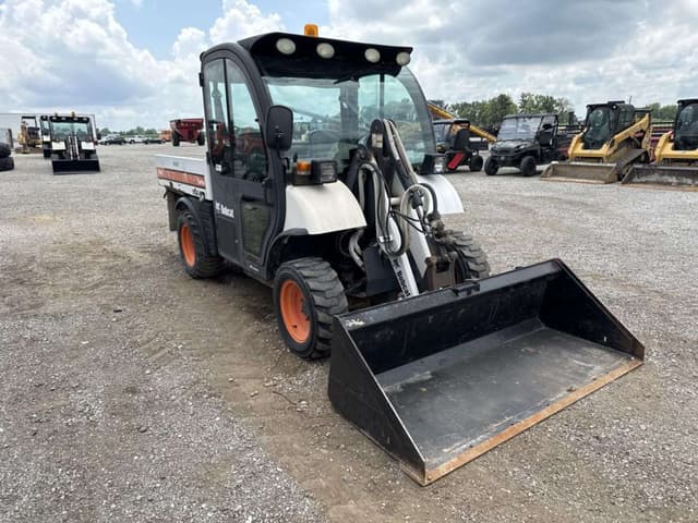 Image of Bobcat Toolcat 5600 equipment image 3