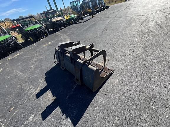 Image of Bobcat Grapple Bucket equipment image 4