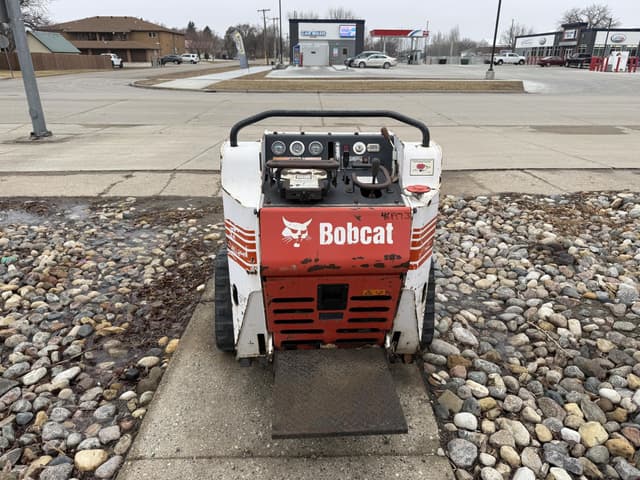 Image of Bobcat MT55 equipment image 3