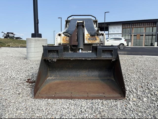 Image of Bobcat MT55 equipment image 4