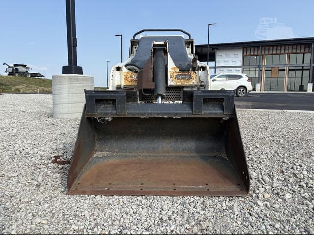 Image of Bobcat MT55 equipment image 4
