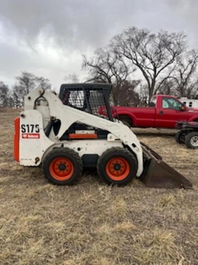 Image of Bobcat S175 equipment image 3