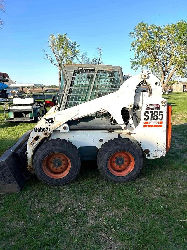 Image of Bobcat S185 equipment image 1