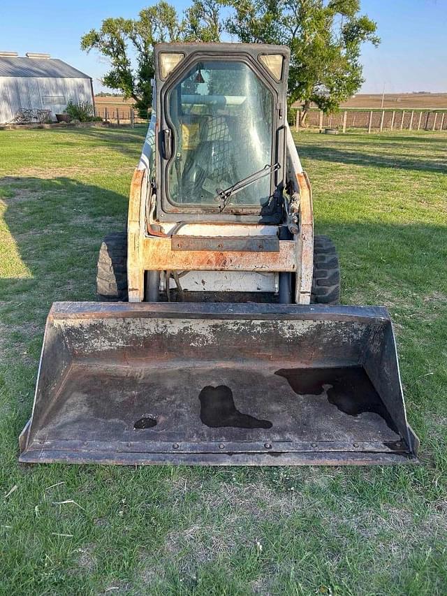 Image of Bobcat S185 equipment image 4