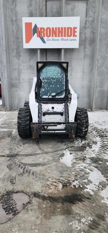 Image of Bobcat S220 equipment image 2