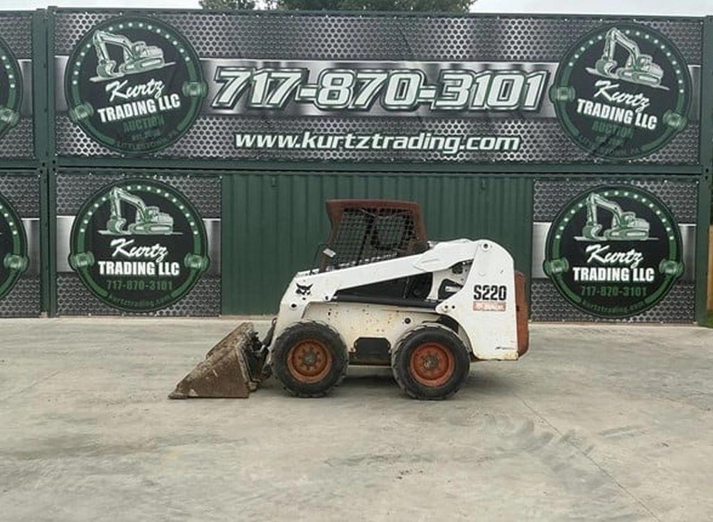 Image of Bobcat S220 Primary image