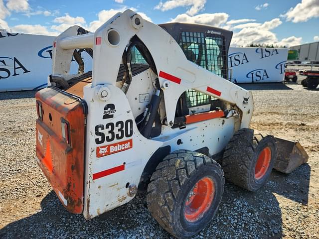 Image of Bobcat S300 equipment image 4