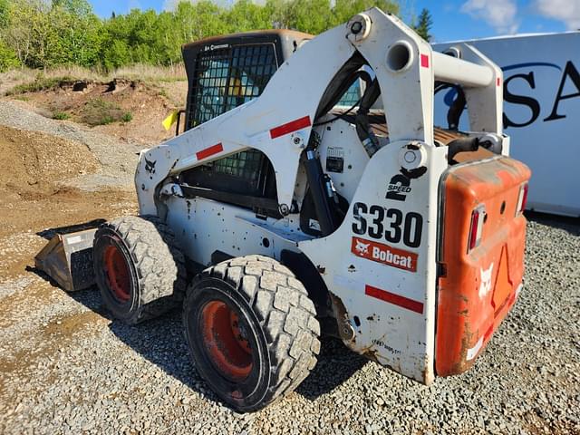 Image of Bobcat S300 equipment image 2