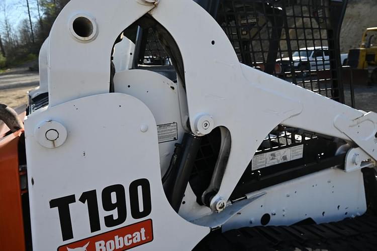 Main image Bobcat T190 22