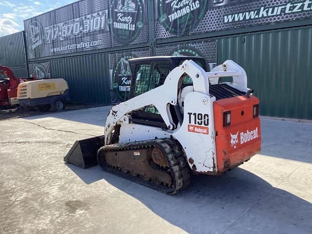 Image of Bobcat T190 equipment image 1