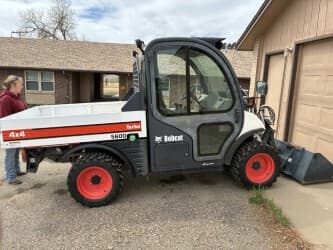Image of Bobcat Toolcat 5600 equipment image 2
