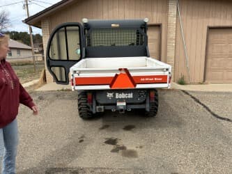 Image of Bobcat Toolcat 5600 equipment image 1