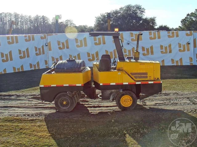 Image of Bomag BW11RH equipment image 4