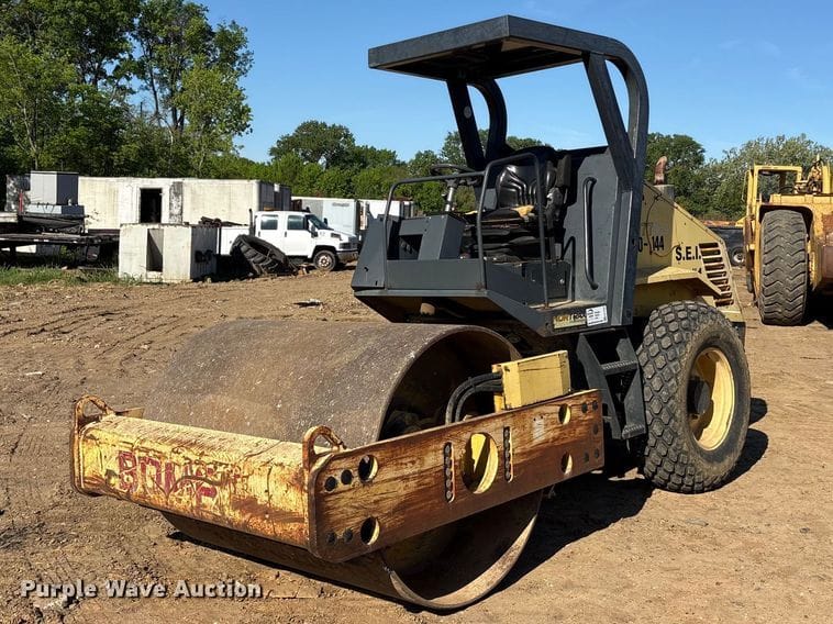 2006 Bomag BW177D-3 Equipment Image0