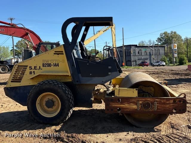 Image of Bomag BW177D-3 equipment image 3