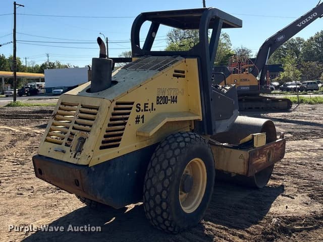 Image of Bomag BW177D-3 equipment image 4