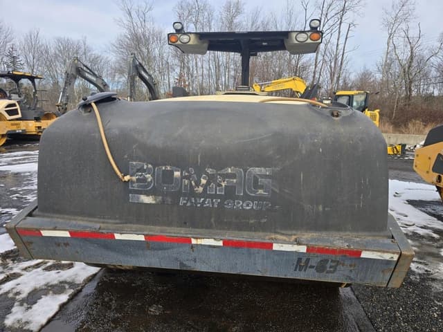 Image of Bomag BW284D equipment image 1