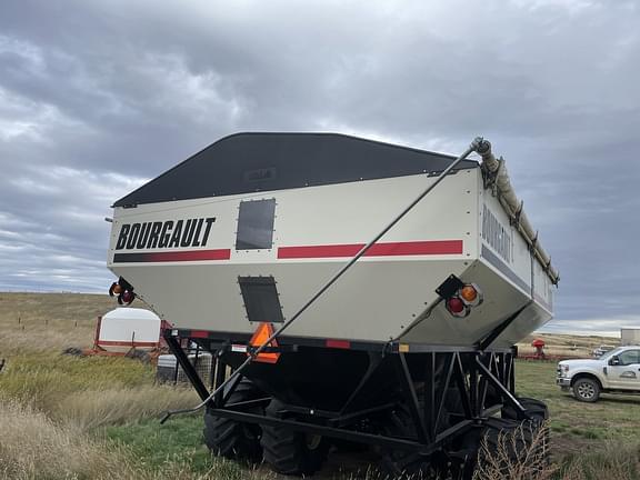 Image of Bourgault 1100 equipment image 4