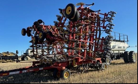 2006 Bourgault 5710 Equipment Image0