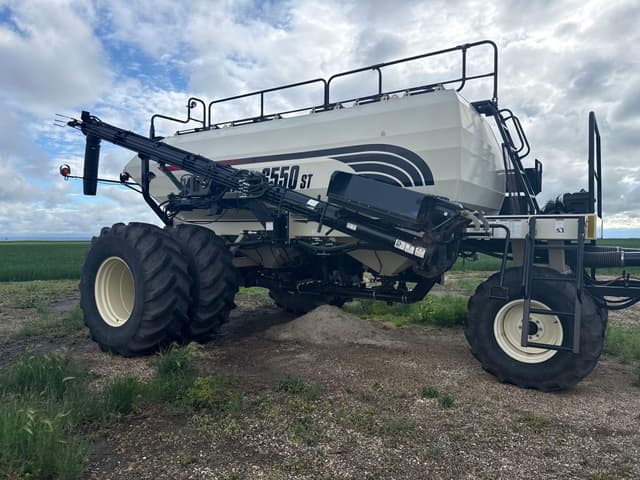 Image of Bourgault 5710 equipment image 3