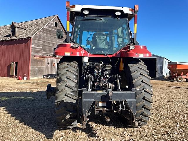 Image of Versatile 2145 equipment image 3