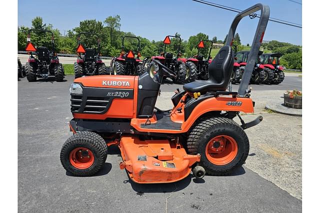 Image of Kubota BX2230 equipment image 1