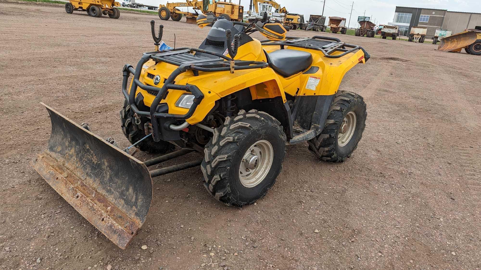 Main image Can-Am Outlander 800