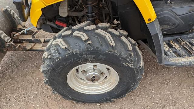 Thumbnail image Can-Am Outlander 800 7
