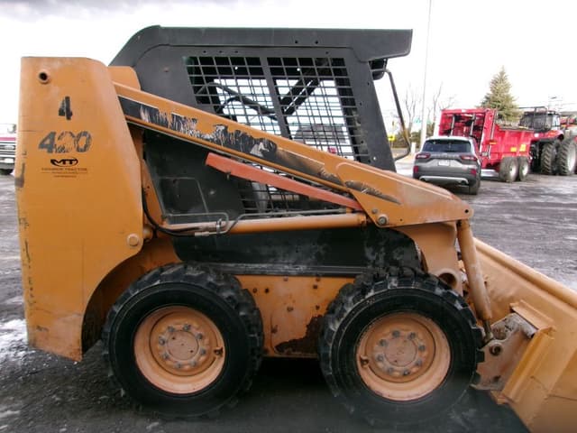 Image of Case 420 equipment image 3