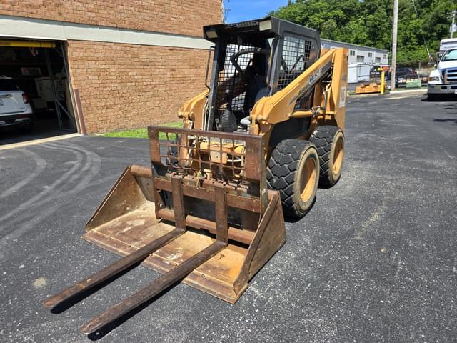 Image of Case 440 equipment image 1