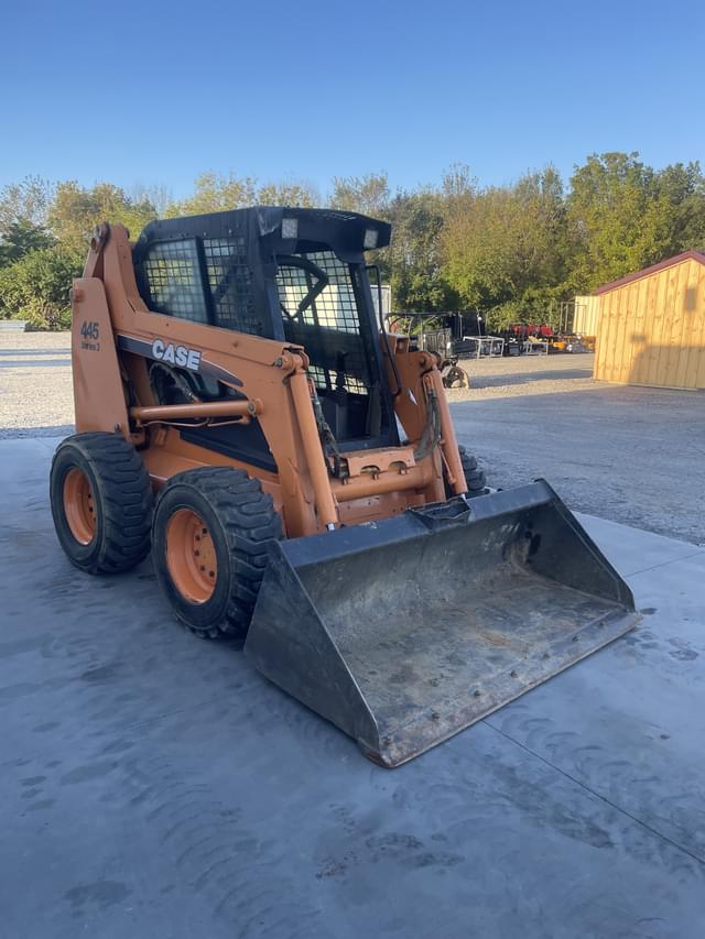 Image of Case 445 equipment image 1