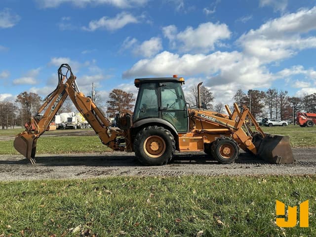 Image of Case 580 Super M Series 2 equipment image 3